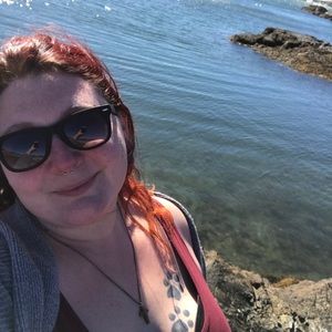 Meet your Posher, Deanna